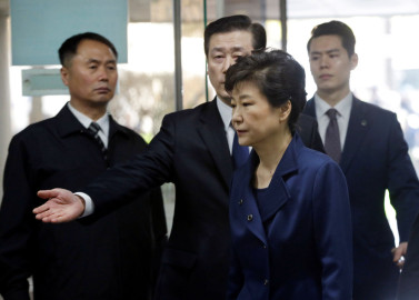 Ex presidenta de Corea del Sur acusada oficialmente por soborno