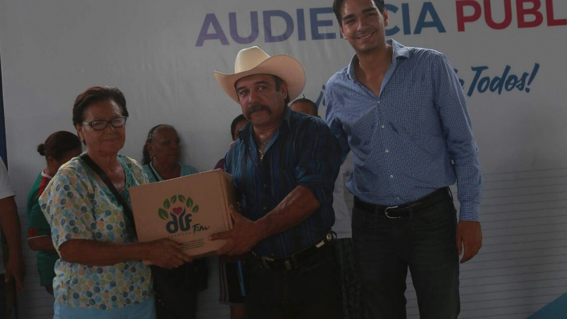 Beneficia DIF a colonias Satélite 1 y Aquiles Serdán