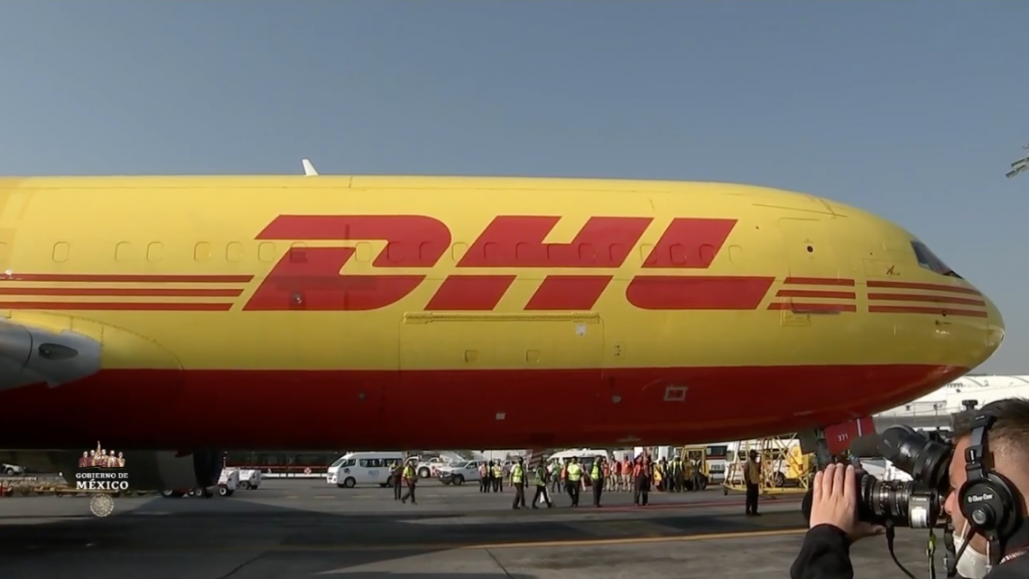 Llega primer embarque de la vacuna de Pfizer contra el covid-19  a México