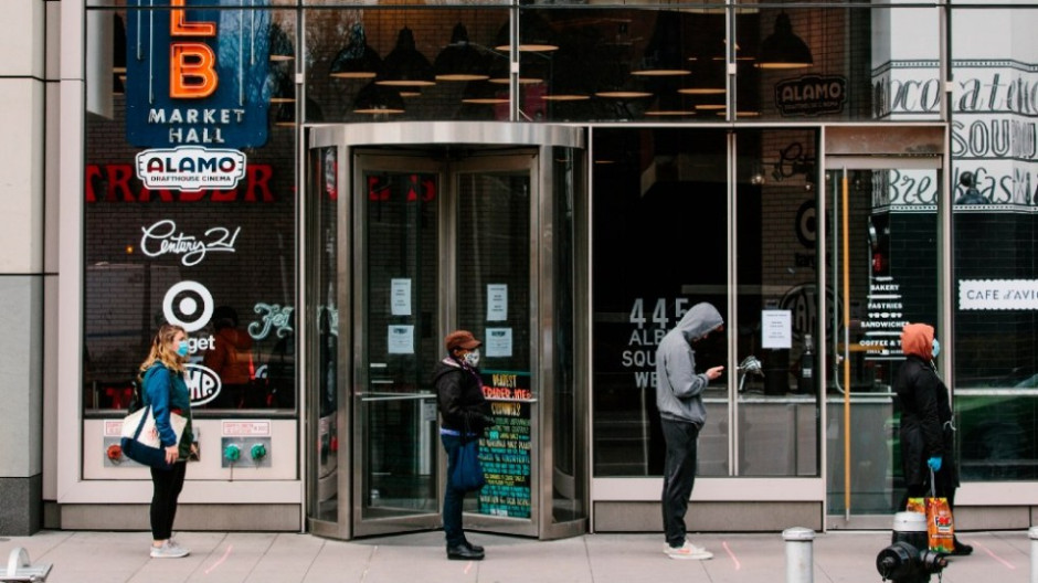 Anuncia NY plan multimillonario contra covid-19