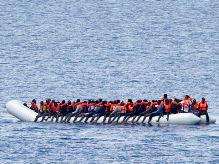 Agentes de la Guardia Costera rescatan a 6,820 inmigrantes 