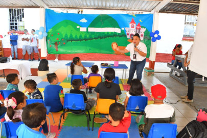 Llevan programa de cuentacuentos a hijos e hijas de PPLs