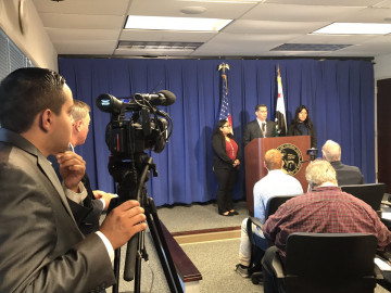 California denuncia a administración de Trump por el DACA