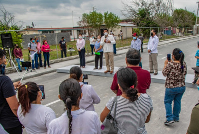 “No aflojaremos el paso; seguiremos atacando el  rezago en infraestructura educativa”: Mario López