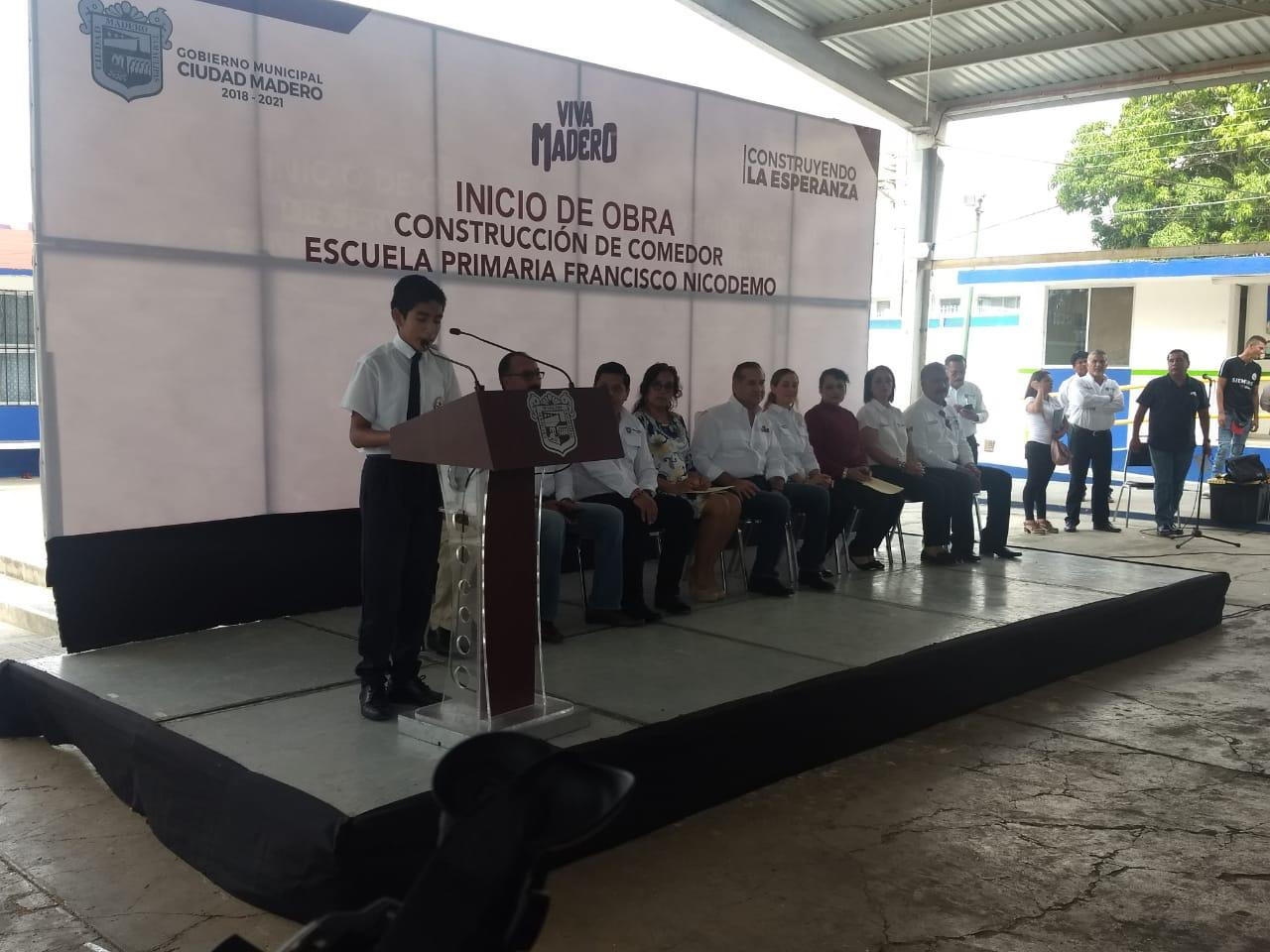 Inicia la construcción de comedor escolar