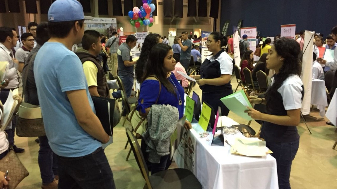 Asisten más de 5 mil personas a 3a. Feria del Empleo en Tampico