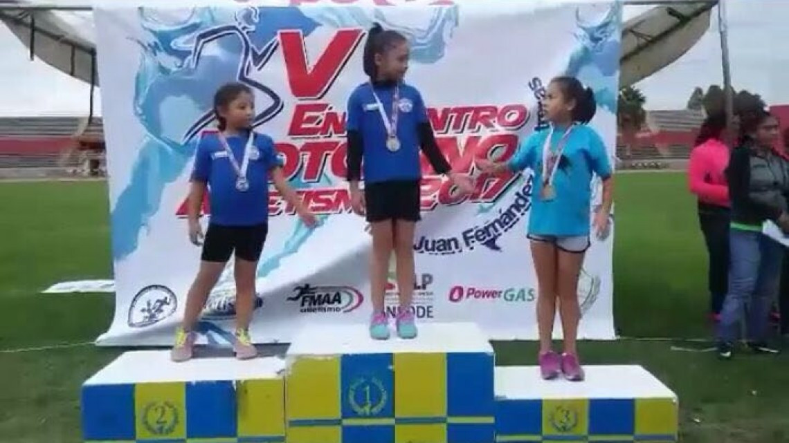 Tamaulipecos arrasan en el Encuentro Potosino de Atletismo