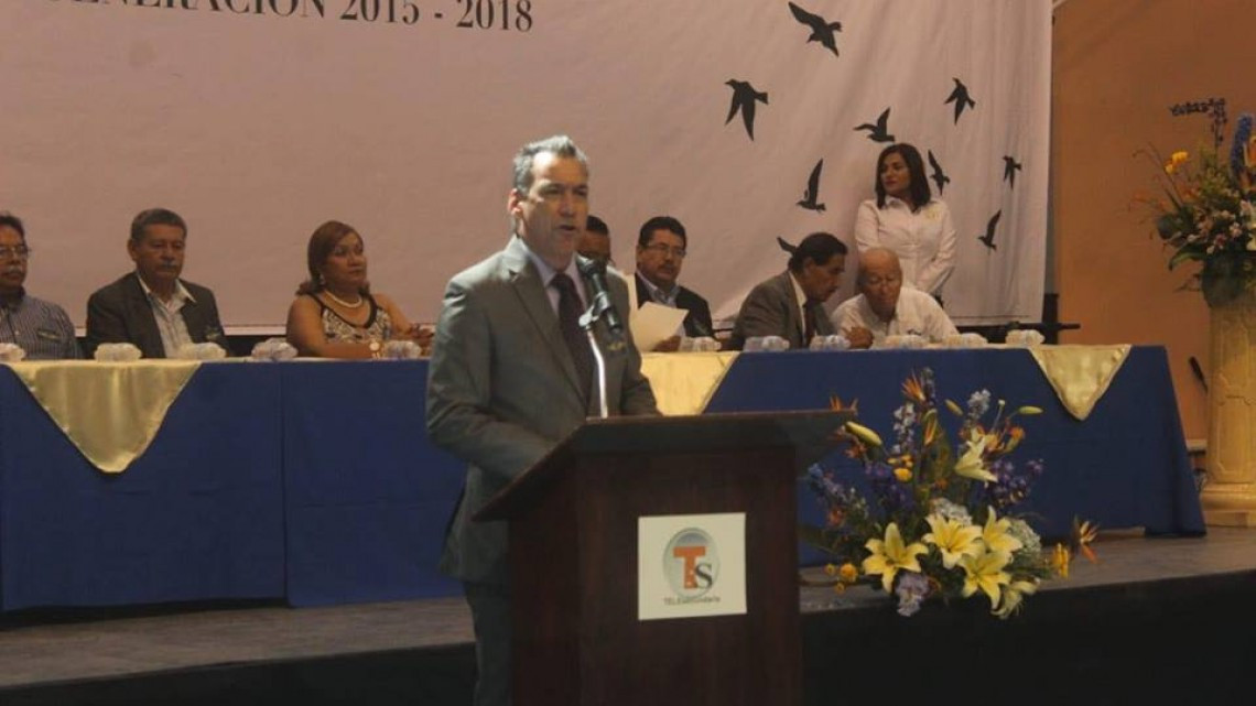 Celebran ceremonias de graduación de la Telesecundarias