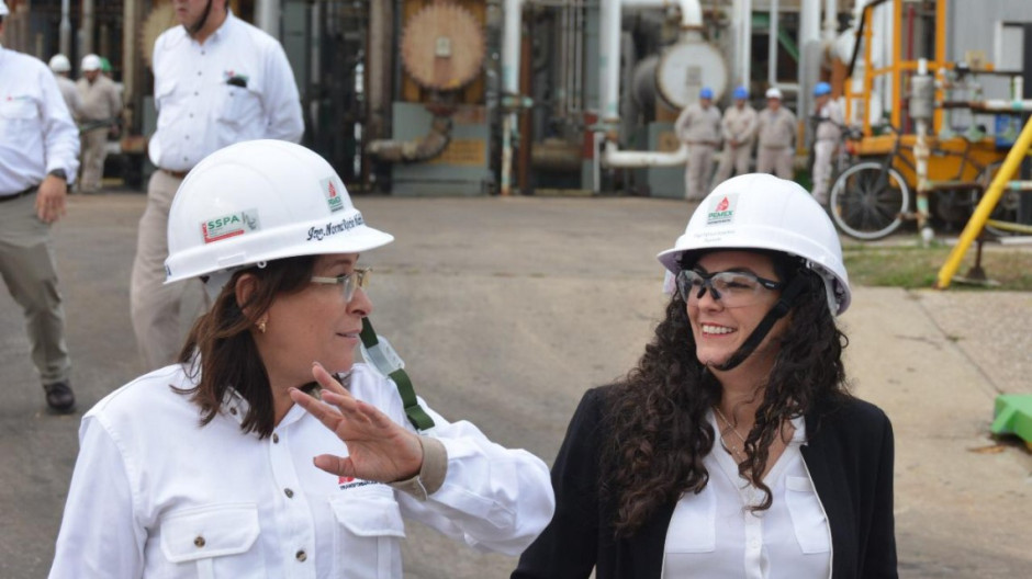 Se reúne Adrián Oseguera con Secretaría de Energía