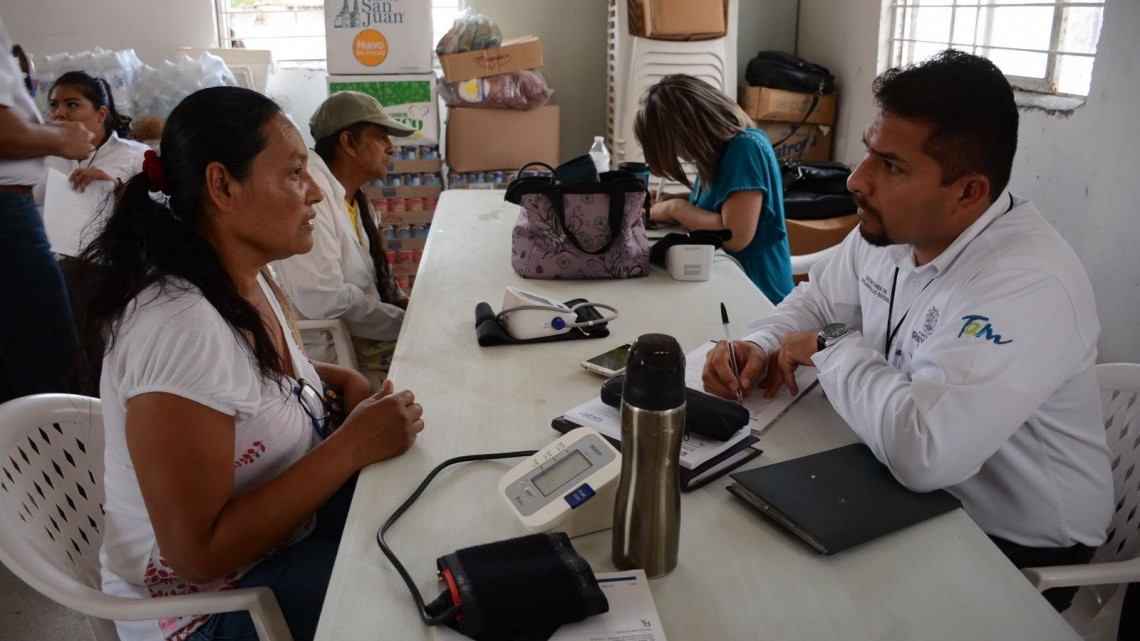 Llega Brigada Médica a colonos de la Guadalupe Victoria