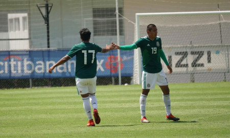 Tri Sub 18 consigue su segunda victoria en la Sportchain Cup