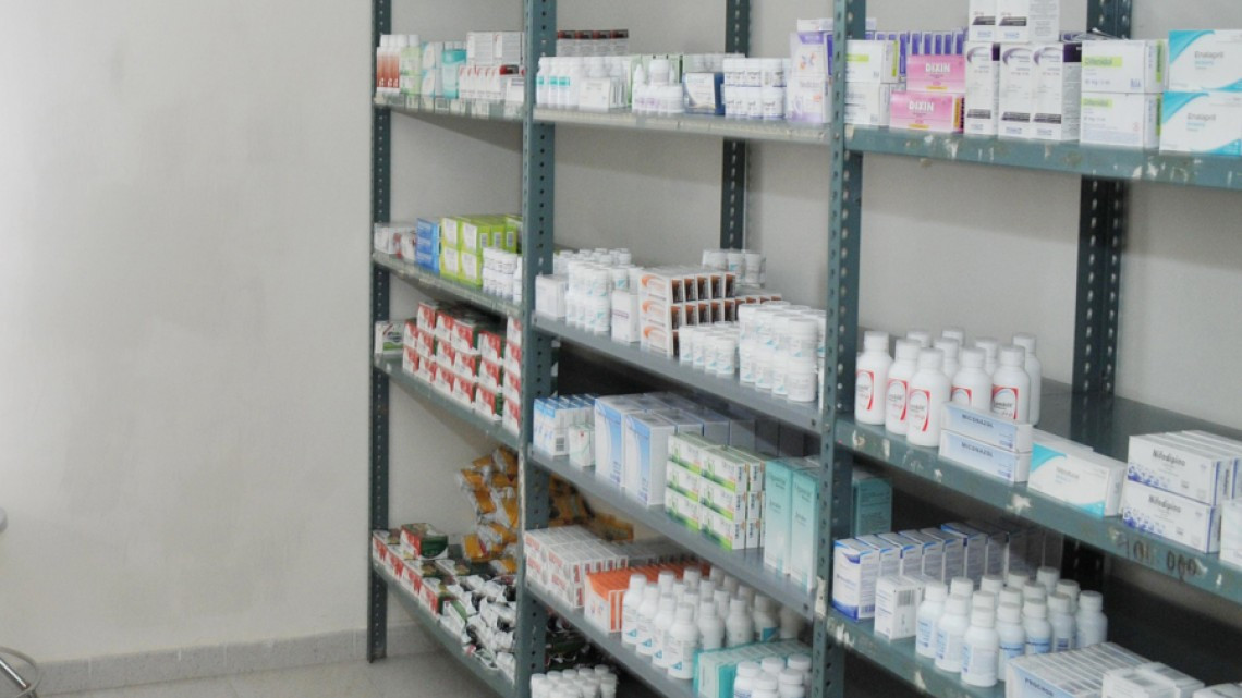 Se comprometen a lograr el 100 por ciento de abasto de medicamentos