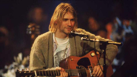 Atentos fans de Nirvana: Subastarán guitarra de Kurt Cobain 