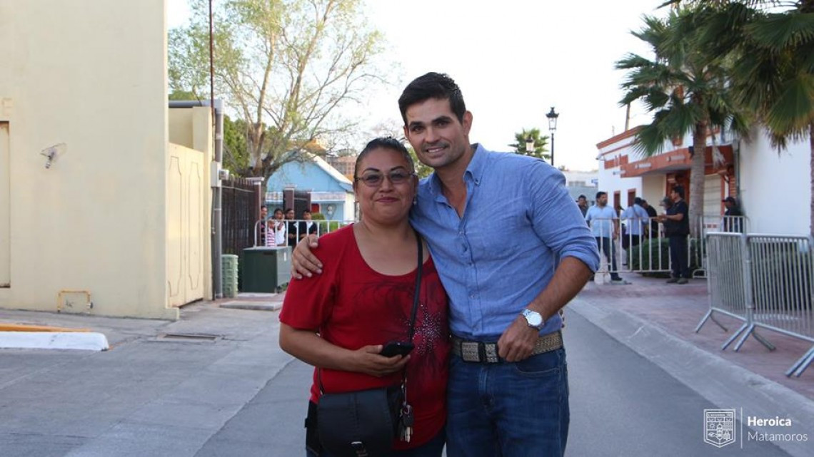 Éxito total “Tu foto con Ferdinando Valencia”