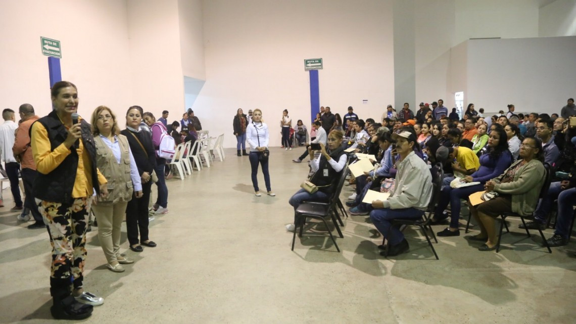 "La educación es un Proyecto de Todos y es el camino para la paz": Maki Ortiz