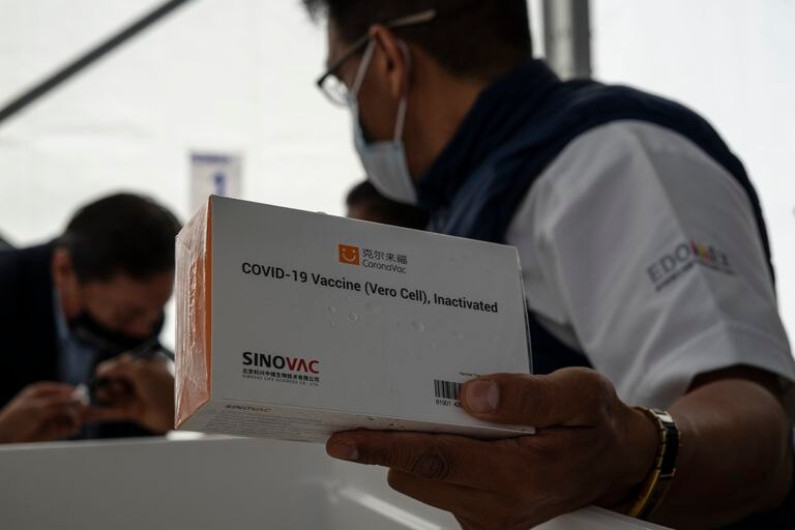 Arriban a México un millón de vacunas contra el COVID-19 de Sinovac