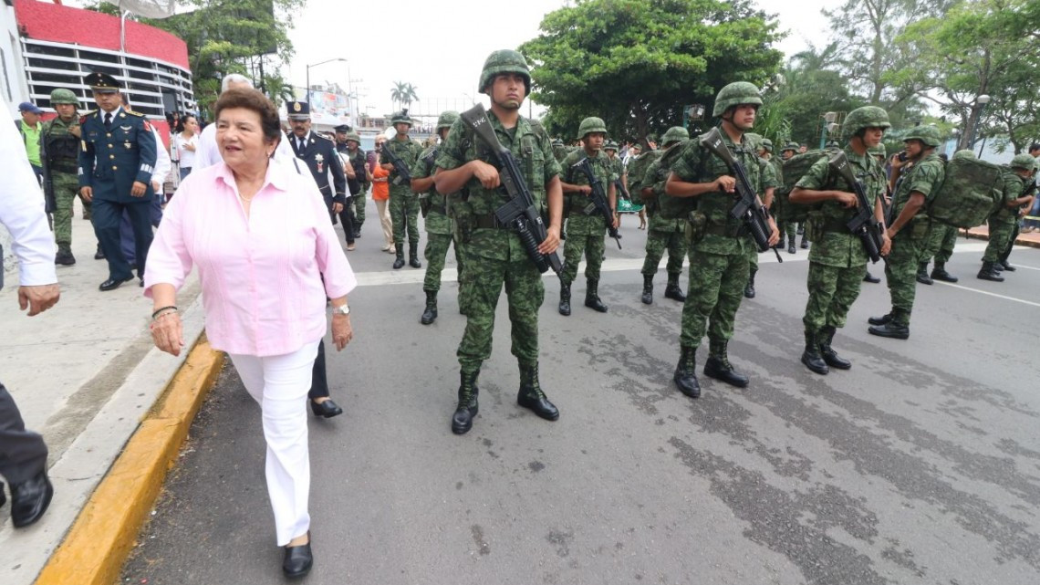 Realizan con éxito desfile conmemorativo de la independencia de México