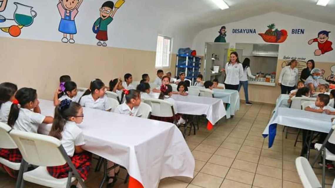 “Desayuna Bien” beneficia a alumnos de escuelas de nivel básico