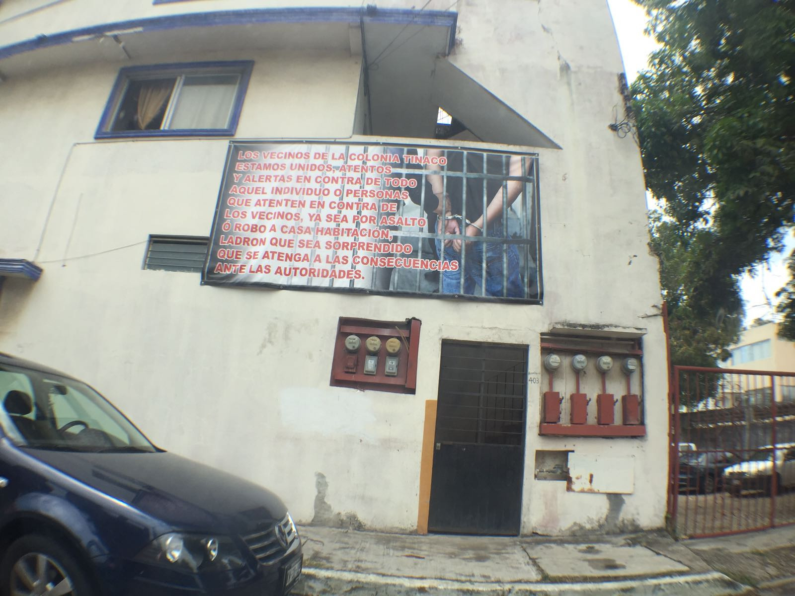 Vecinos instalan chicharras antirrobo en la colonia Tinaco de Madero