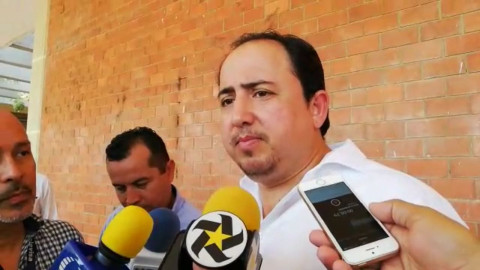 Dirección de Tránsito continúa con campaña para respetar áreas de discapacitados 