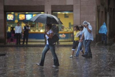 Protección Civil emite alerta por lluvias