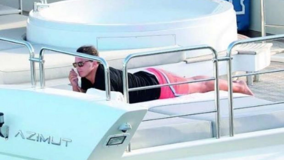 Luis Miguel se relaja en Miami