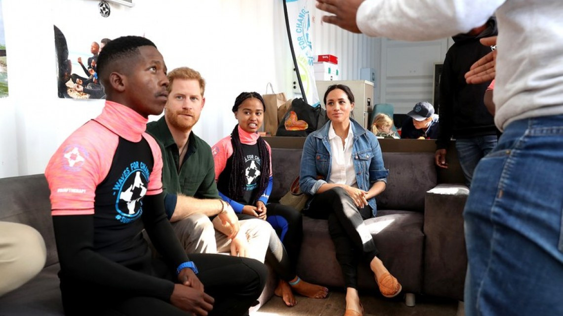 Meghan Markle opta por usar calzado mexicano