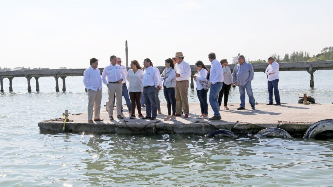 Busca Adrián Oseguera y secretario de Turismo dinamismo comercial