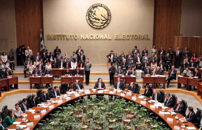 Arrancan entrevistas a 51 aspirantes al INE
