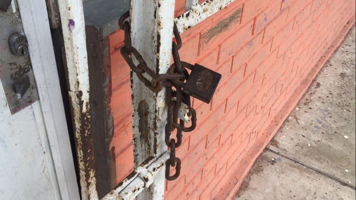 Con veladores, se apoya a escuelas, para disminuir robos