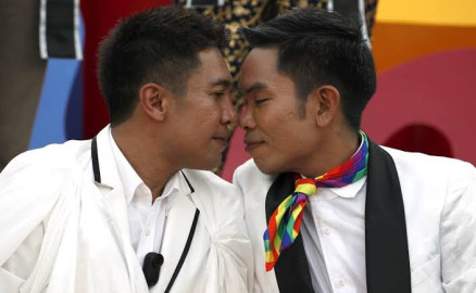 Cientos de parejas LGBTQ+ en Tailandia dieron el “sí acepto” con la entrada en vigor del matrimonio igualitario