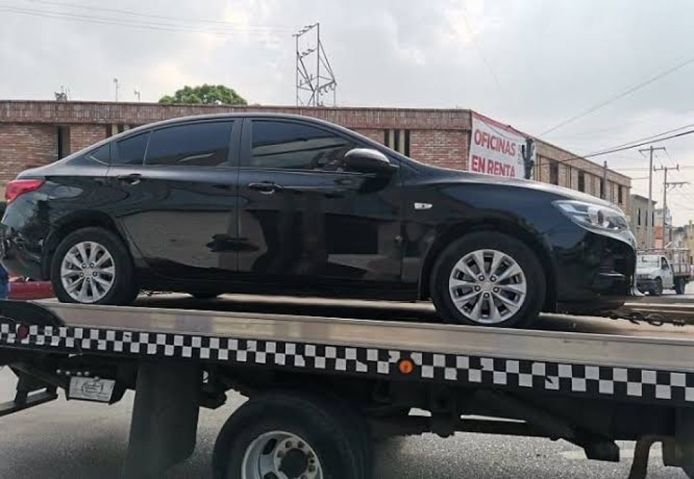 Gobierno retiene a taxis que operan de manera legal en Tampico