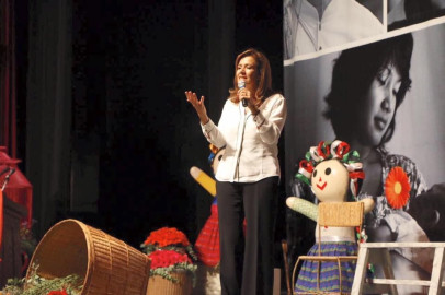 Zavala pide a ciudadanos exigirle a Peña Nieto plan inmediato para frenar abusos a su gobierno