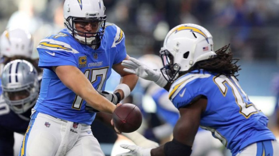 Charguers vence a Dallas en el Jueves de "Thanksgiving" de la NFL
