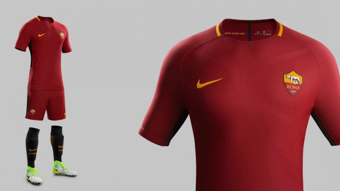 El nuevo uniforme de la Roma 