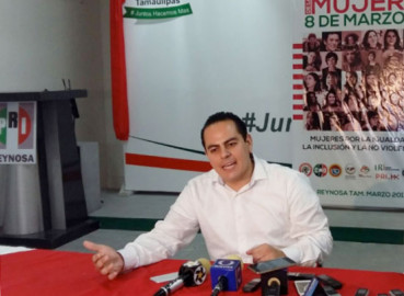 Enrique Arreola se mantiene en busca de dirigencia del PRI