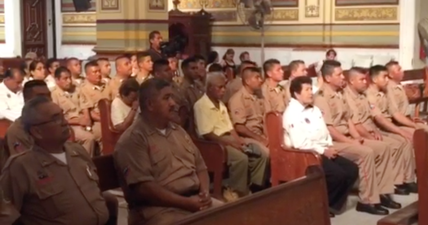 Con Santa misa celebran el día del bombero