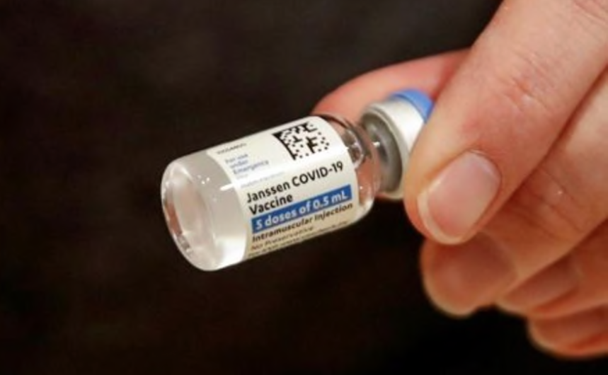 Estudio sugiere que la vacuna de Janssen es menos efectiva con nuevas variantes