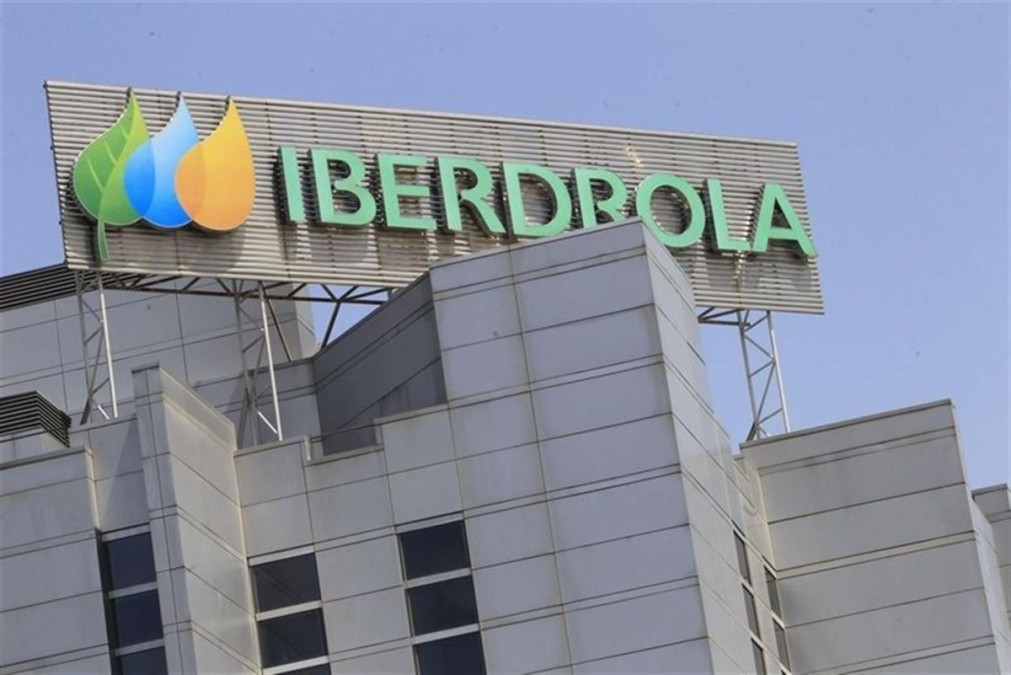 España investiga a Iberdrola por alterar el precio de la luz