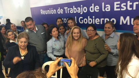 Se reúne sector educativo con gobierno local para evaluar necesidades en escuelas