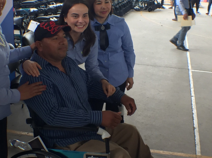 Entrega DIF Reynosa más de 300 sillas de ruedas