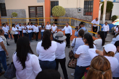 Si estamos vacunados todos los maestros de Matamoros: Noé Garza