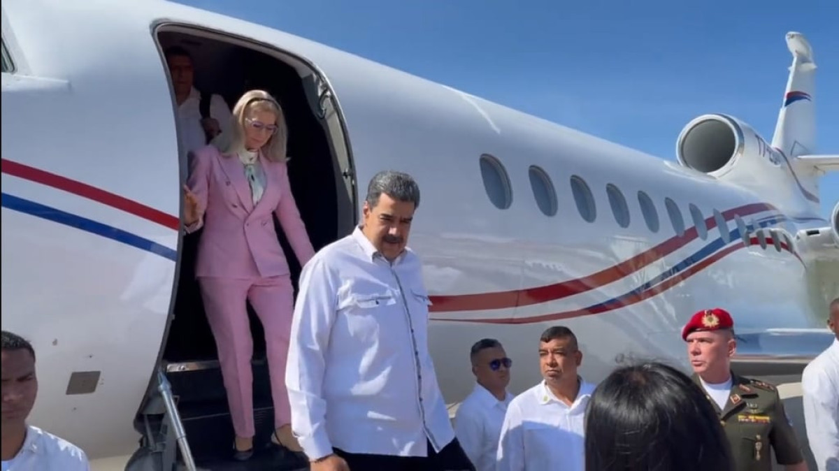 Confisca EU el avión oficial de Nicolás Maduro