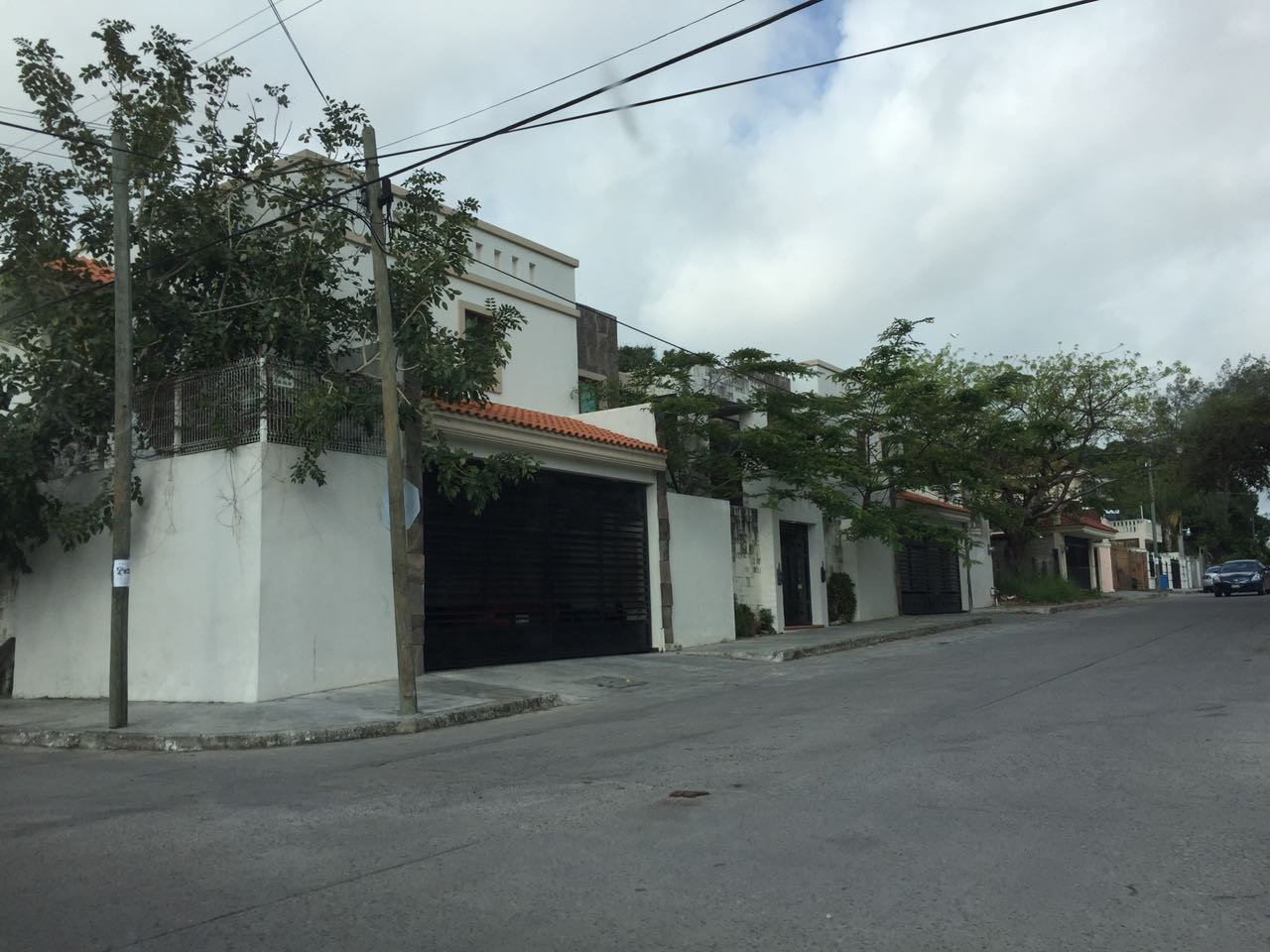 Vecinos de dos colonias exigen reunión con autoridades, temen inundarse