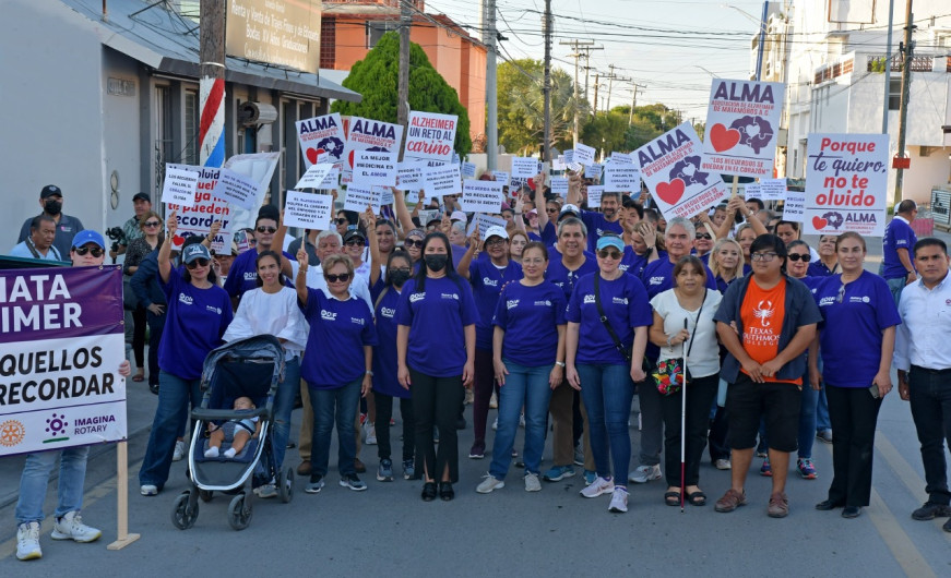 Conmemoran Día Mundial del Alzheimer con Caminata "La Memoria del Corazón"