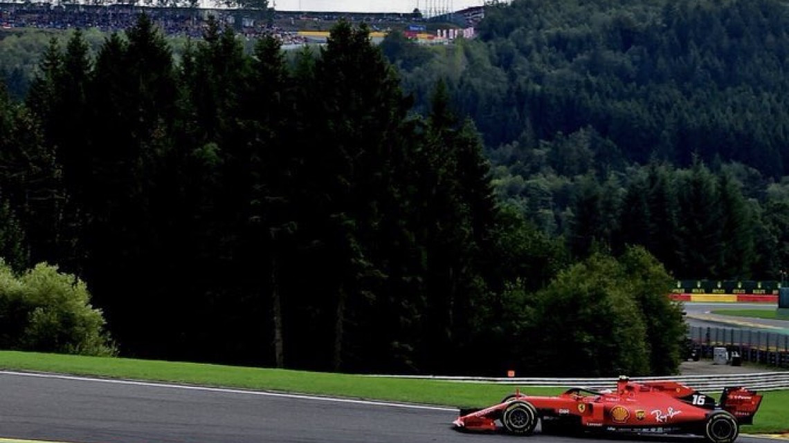 Charles Leclerc se lleva el GP de Bélgica, Checo Pérez termina en la 6ta posición