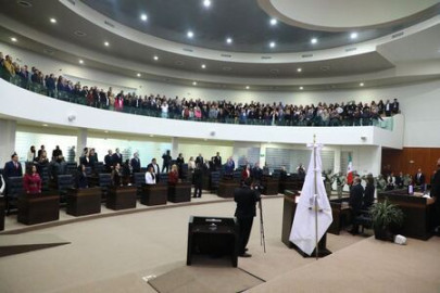 Se instala periodo ordinario de sesiones en el congreso local