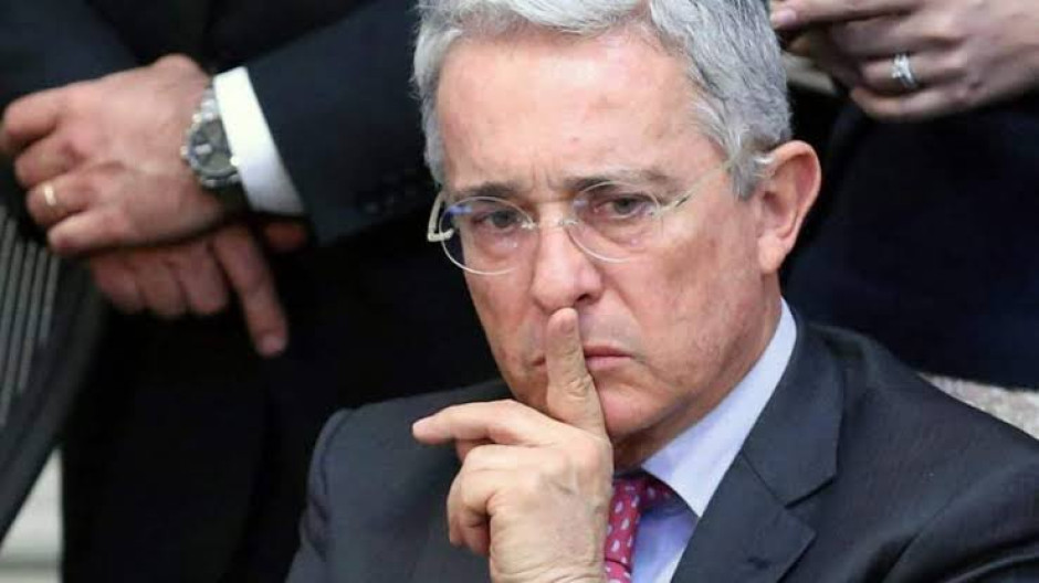 Álvaro Uribe, expresidente de Colombia, declarado culpable por fraude procesal y soborno a testigos