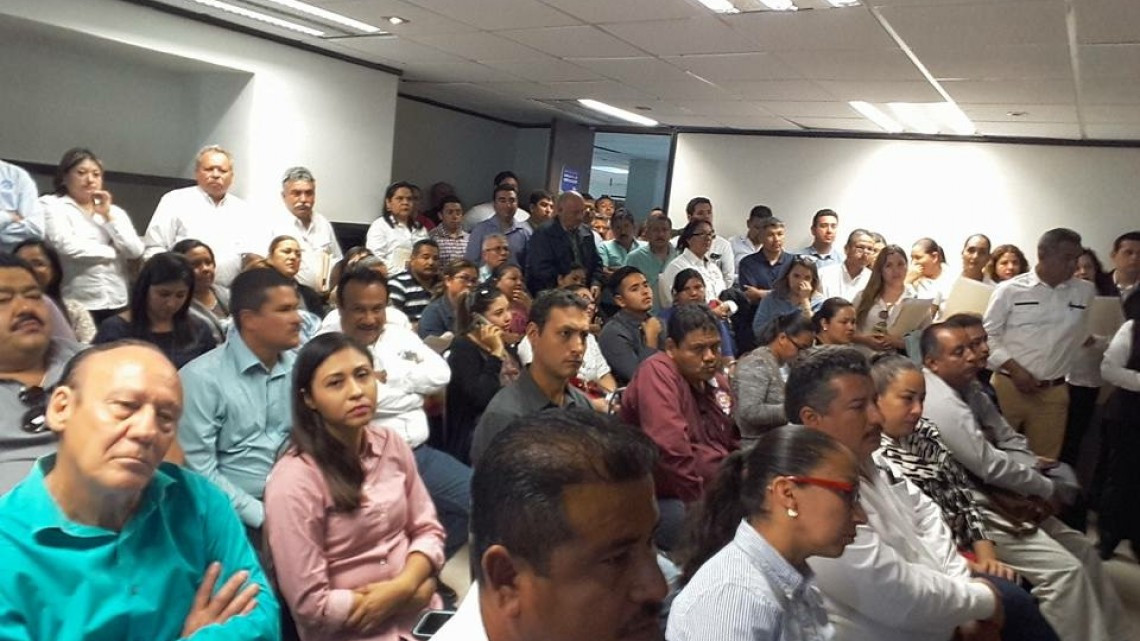 Ayuntamiento de Madero censa a casi 500 tianguistas en los 8 rodantes