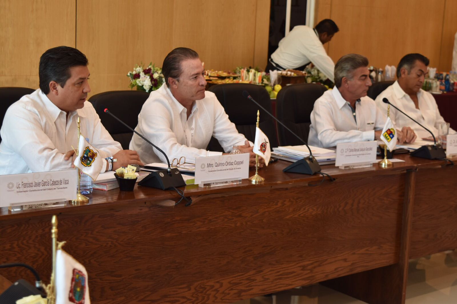 Propone Cabeza de Vaca estrategia integral de combate a delincuencia